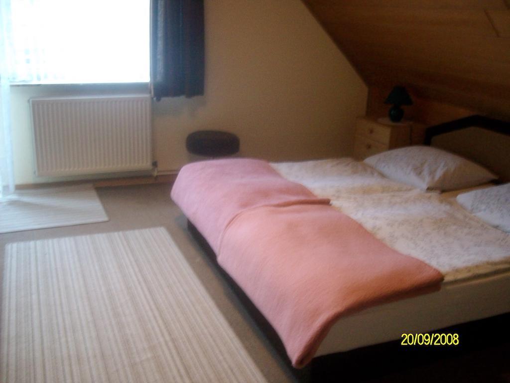 Ferien Und Gaestehaus Harms Neuenkirchen  Habitación foto